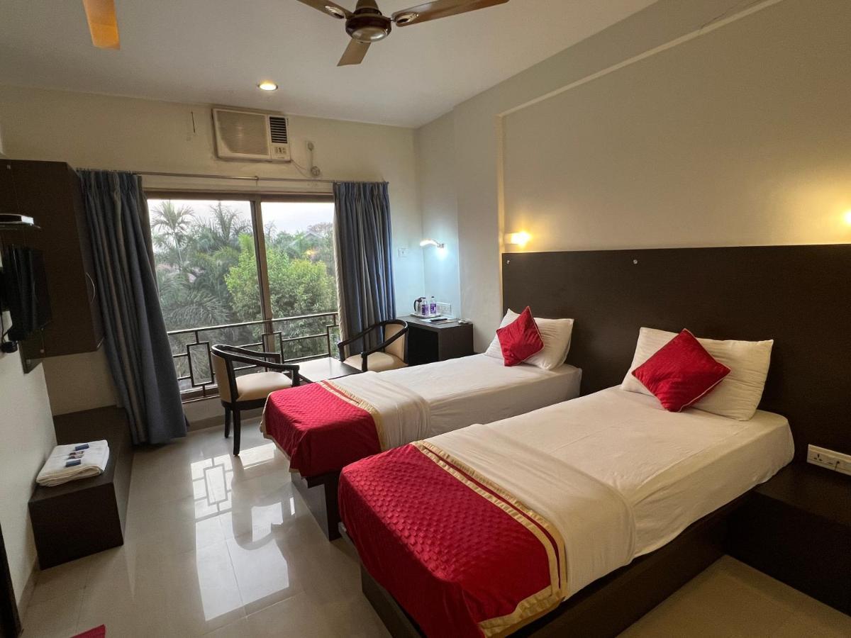 Resort Silver Hills لونافالا المظهر الخارجي الصورة