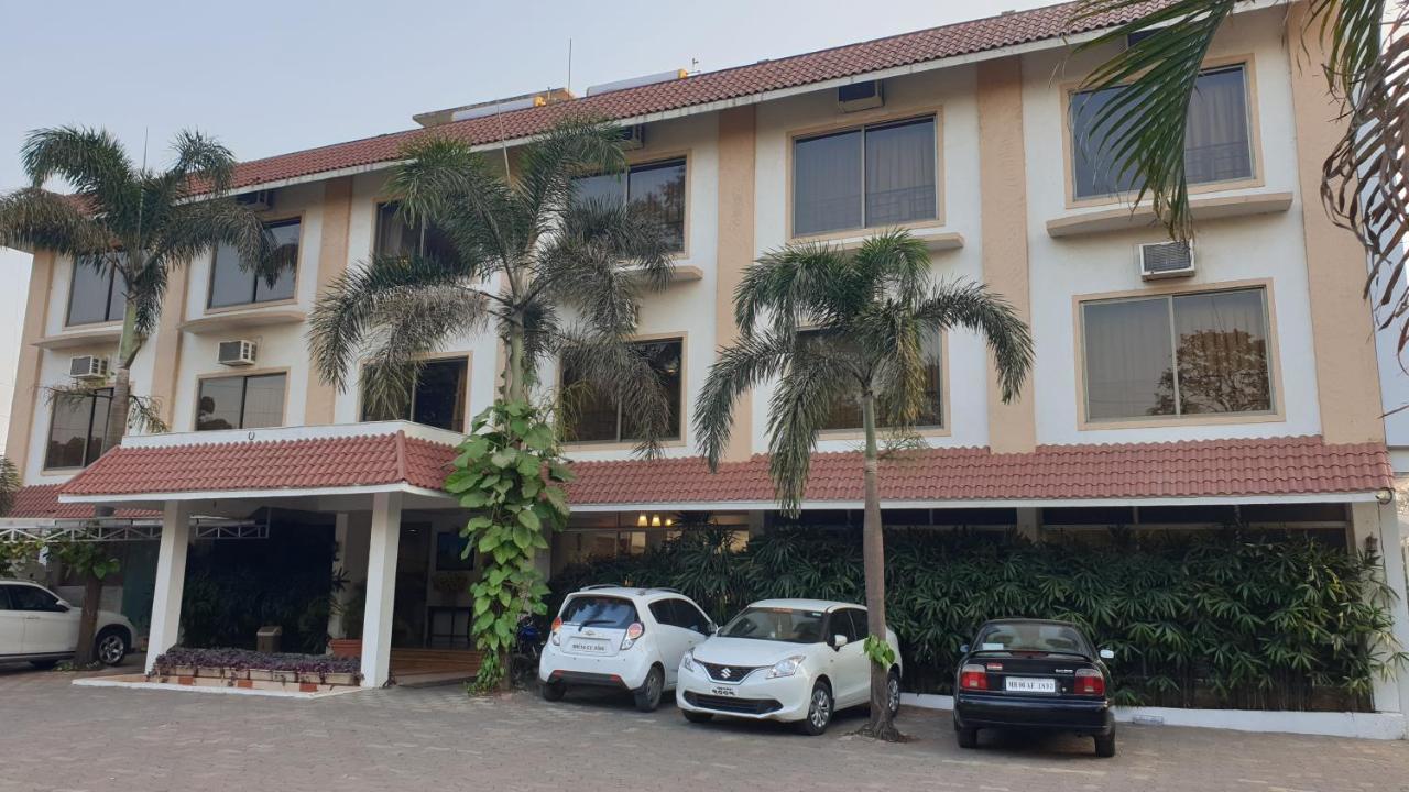 Resort Silver Hills لونافالا المظهر الخارجي الصورة