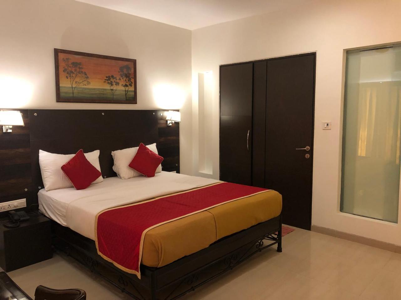 Resort Silver Hills لونافالا المظهر الخارجي الصورة